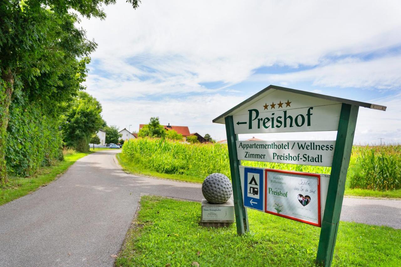 Hotel Preishof Kirchham Eksteriør billede