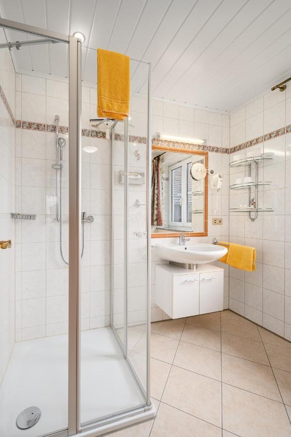 Hotel Preishof Kirchham Eksteriør billede