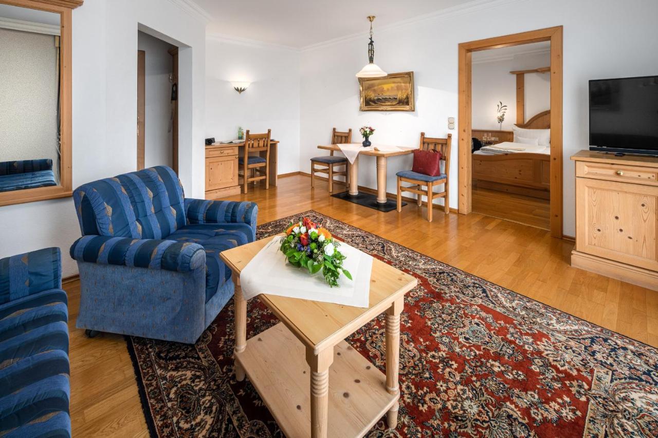 Hotel Preishof Kirchham Eksteriør billede